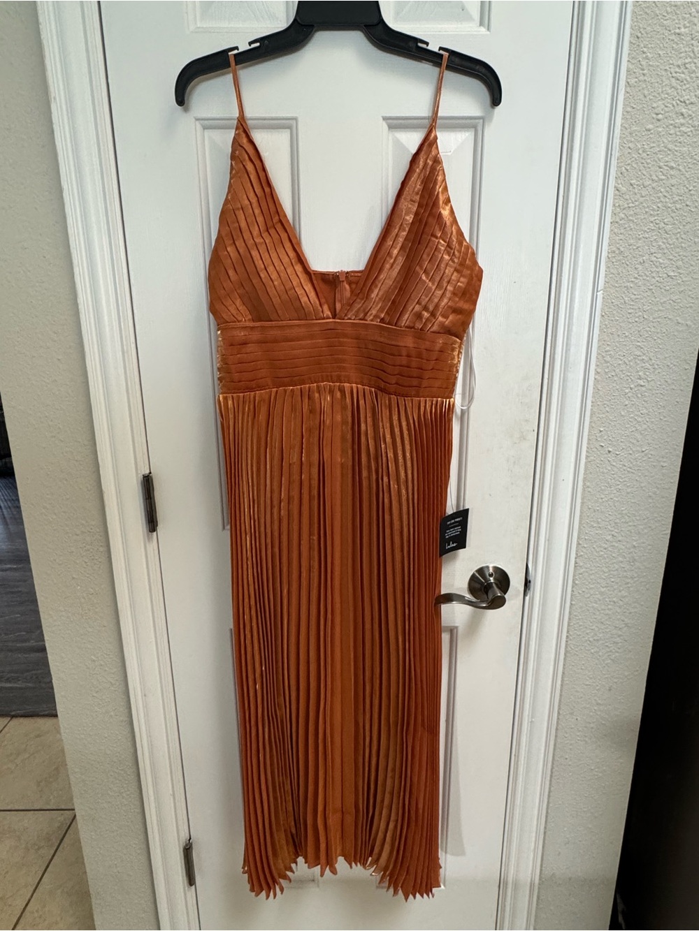 Lulu's Copper Pleated V-Neck Midi Dress